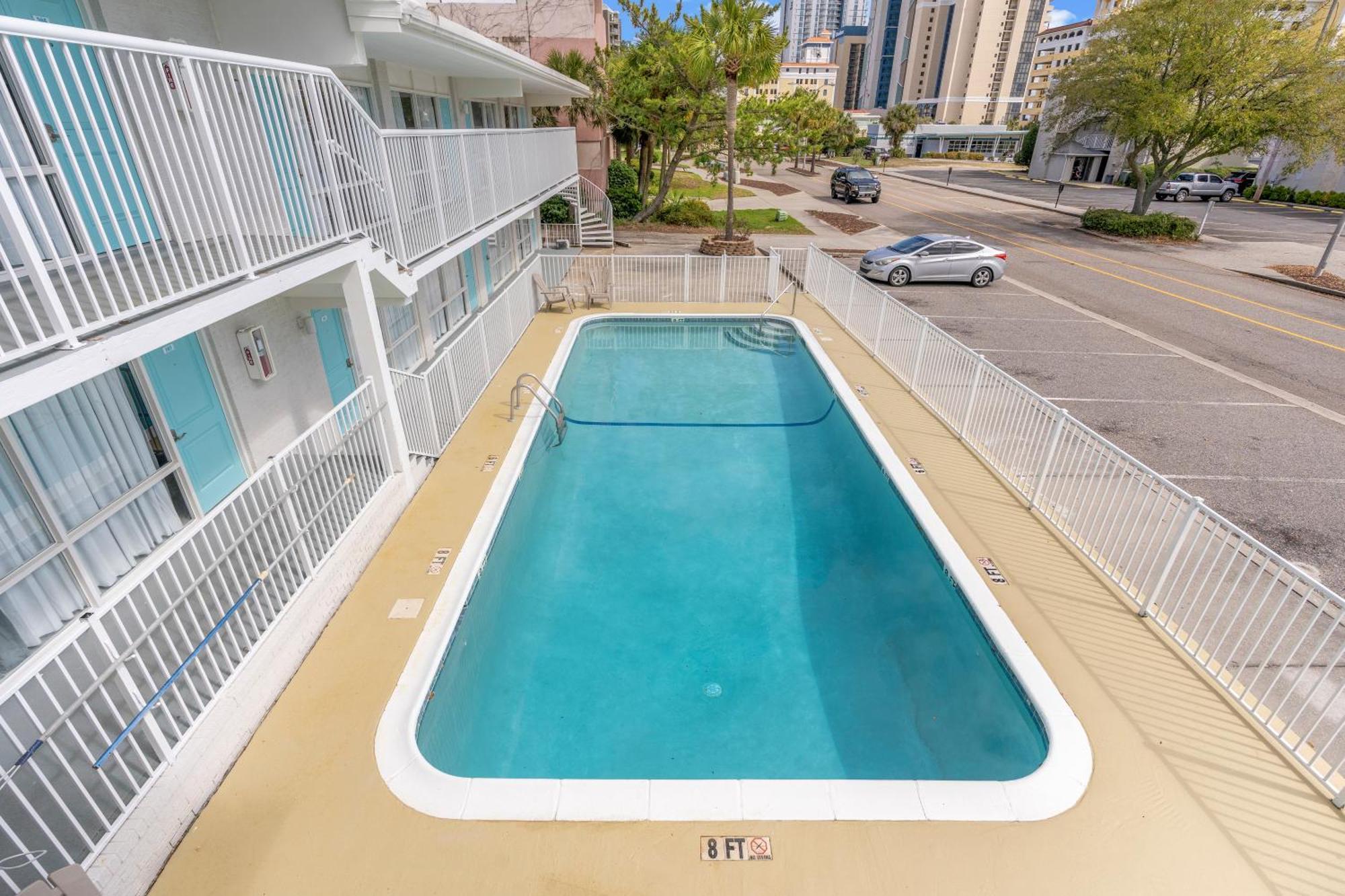 Fin'S Inn Myrtle Beach Exterior photo